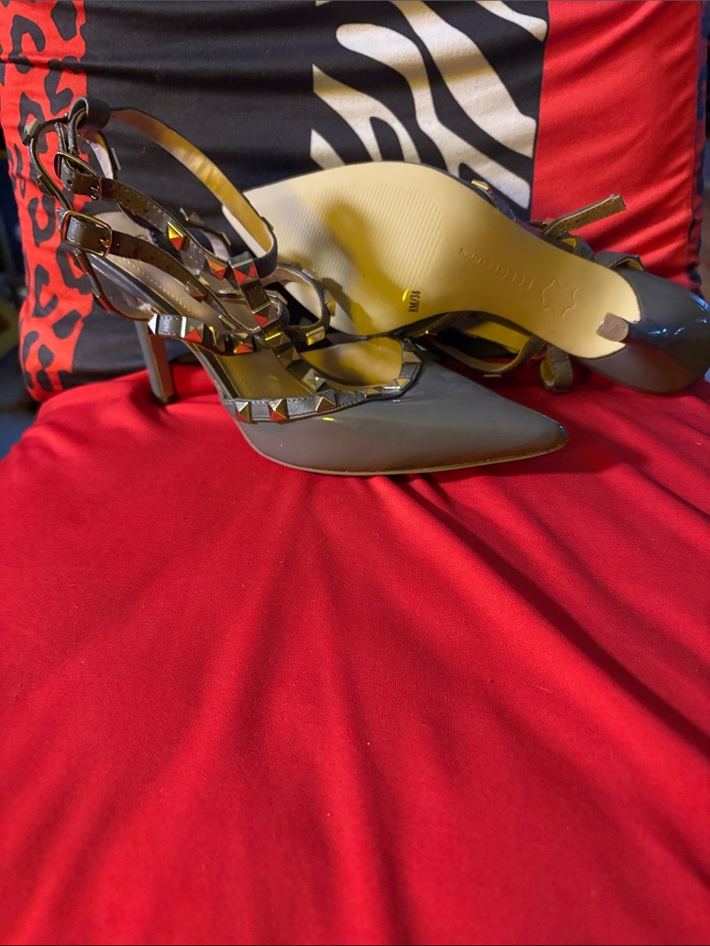 4 inch gray Bcbs Heels